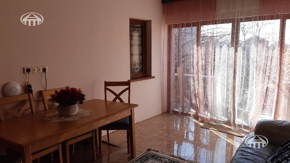 Առանձնատուն · 6 սեն. · 230 մ² · Քանաքեռ-Զեյթուն