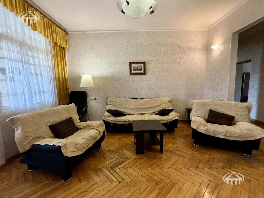 Квартира · 2 комн. · 70 м² · Арабкир