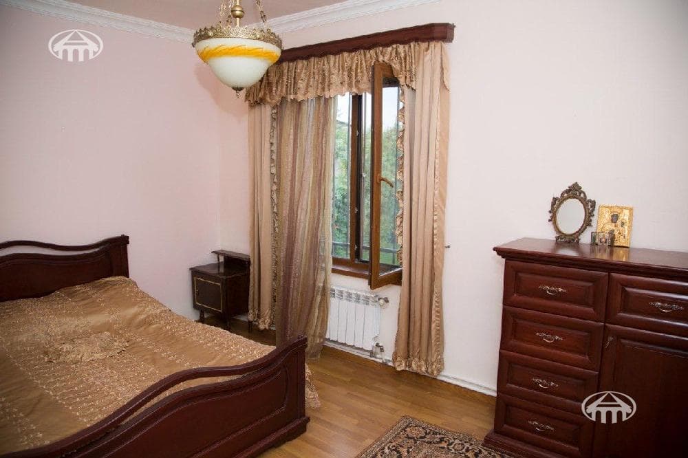 Mansion · 4 rooms · 107 m² · Ashtarak