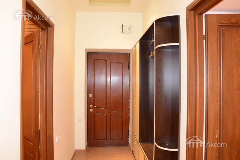 Квартира · 2 комн. · 75 м² · Кентрон