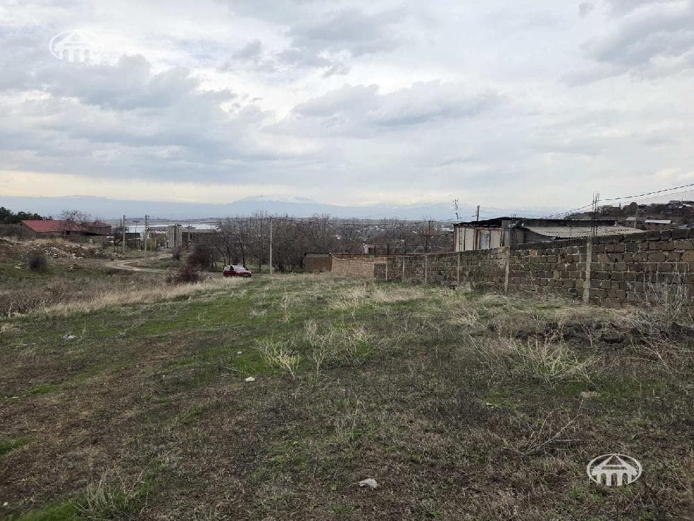 Участок · 1 428 м² · Джрвеж