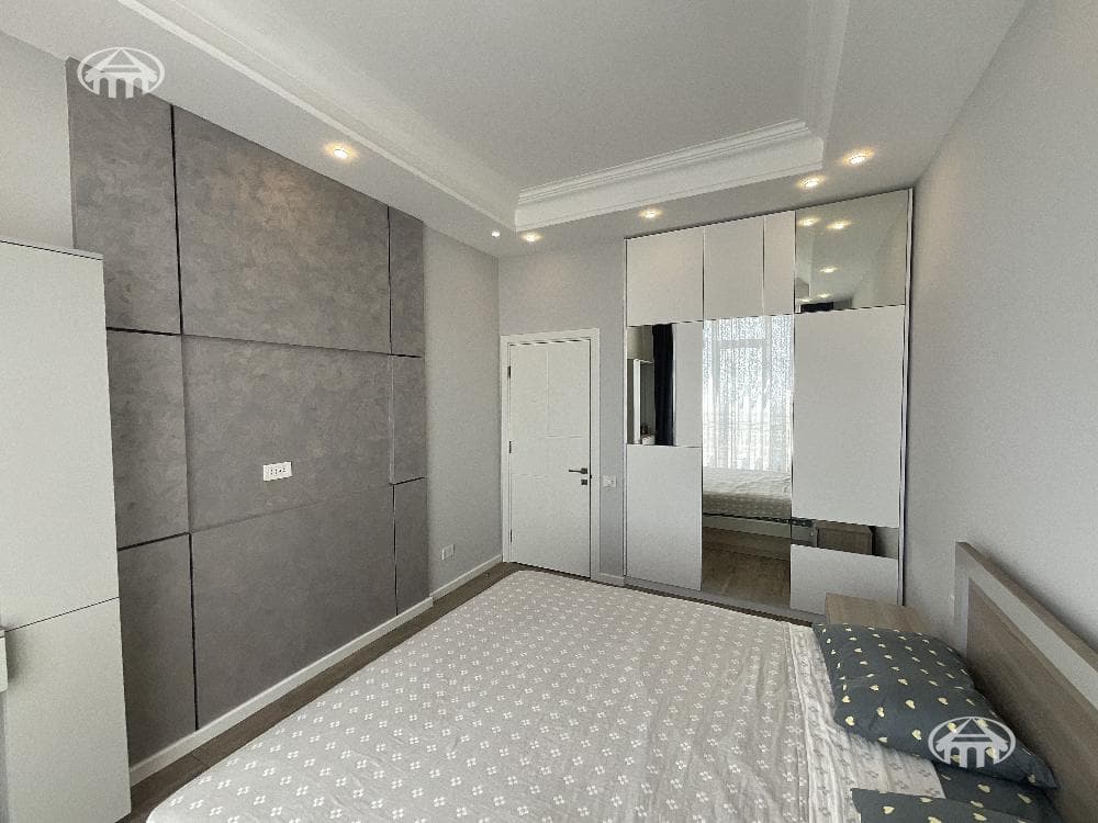Квартира · 3 комн. · 70 м² · Арабкир