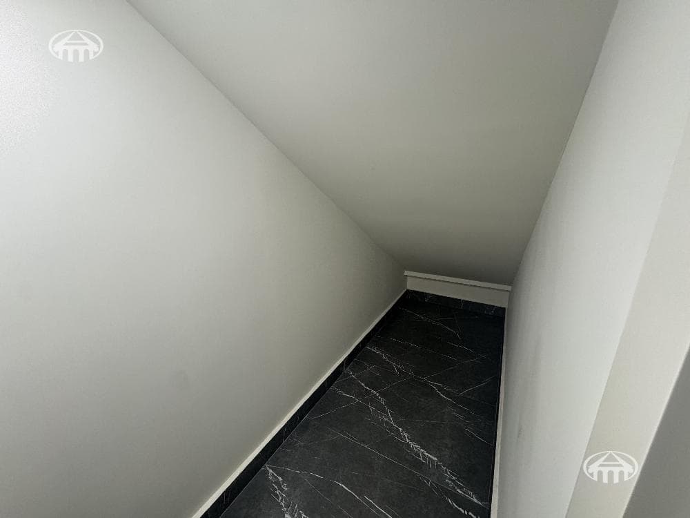 Townhouse · 4 rooms · 292 m² · Arabkir