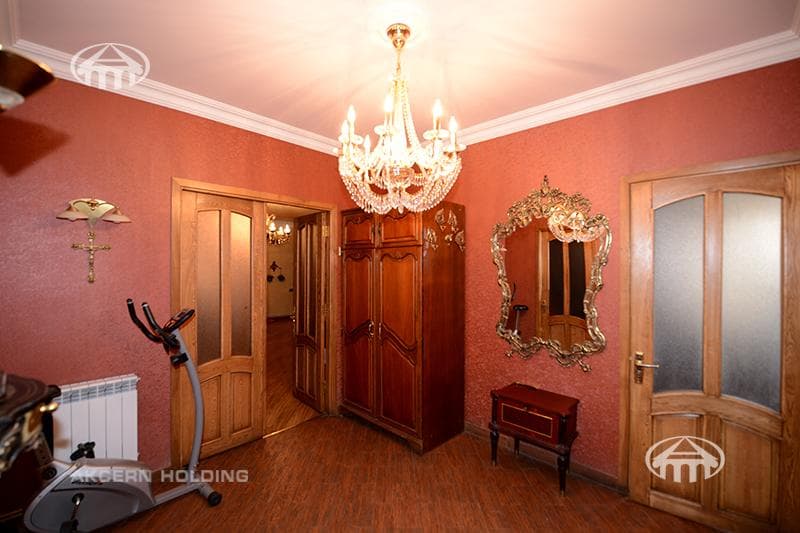 Apartment · 3 rooms · 87 m² · Arabkir