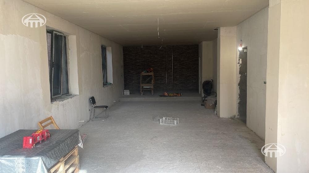 Office · 375 m² · Ajapnyak