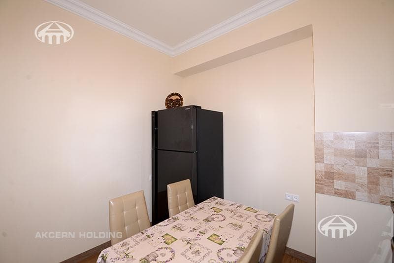 Квартира · 2 комн. · 63 м² · Давташен