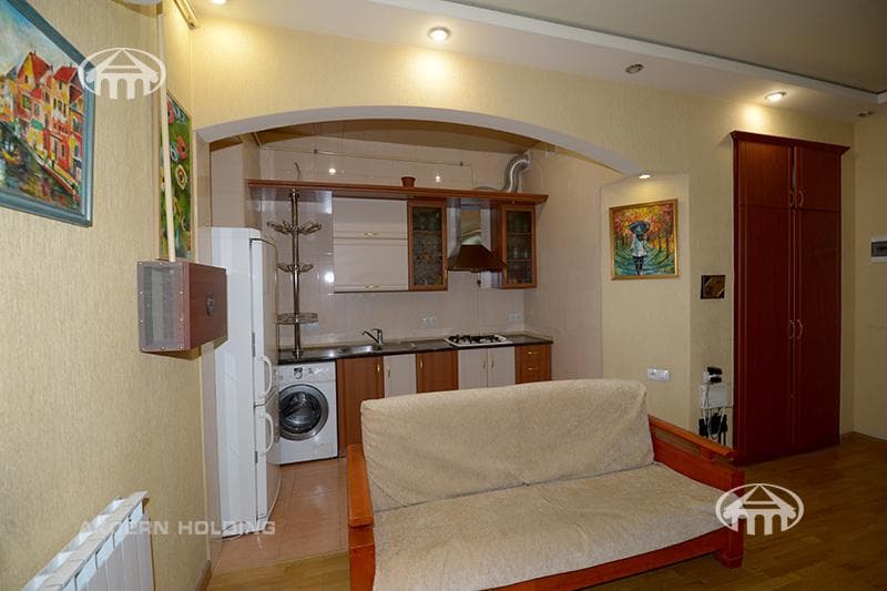 Apartment · 5 rooms · 166 m² · Kentron