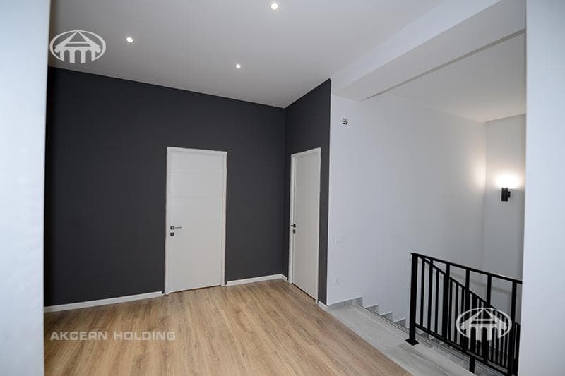 Mansion · 7 rooms · 228 m² · Zovuni