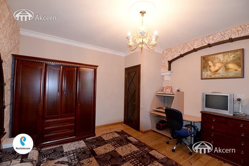 Дом · 8 комн. · 468 м² · Малатия-Себастия