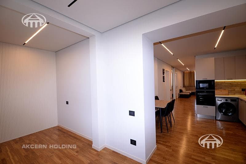 Apartment · 2 rooms · 60 m² · Kentron