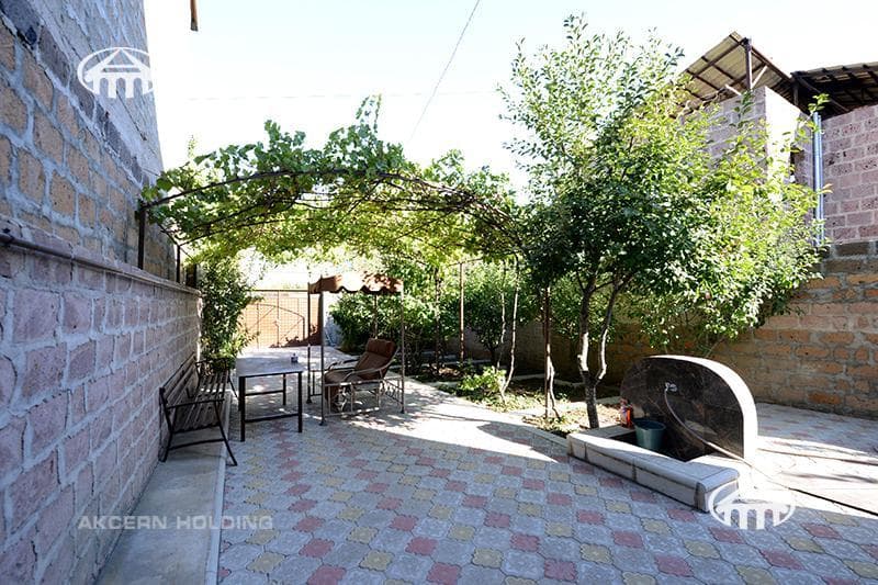 Особняк · 5 комн. · 240 м² · Давташен