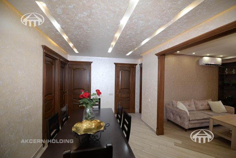 Apartment · 3 rooms · 104 m² · Kentron