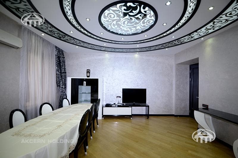 Квартира · 2 комн. · 93 м² · Кентрон