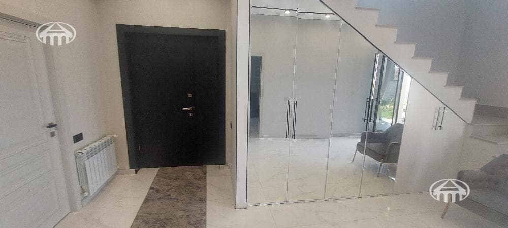 Առանձնատուն · 5 սեն. · 189,18 մ² · Առինջ