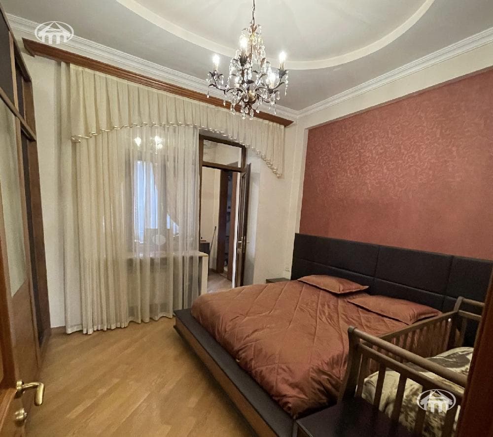 Квартира · 3 комн. · 92 м² · Арабкир