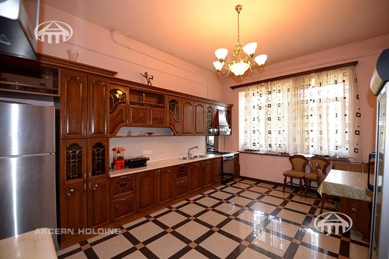 Особняк · 6 комн. · 586 м² · Норк-Мараш