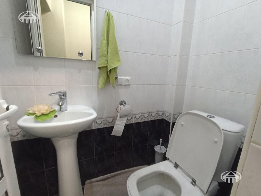 Дом · 6 комн. · 327 м² · Эребуни