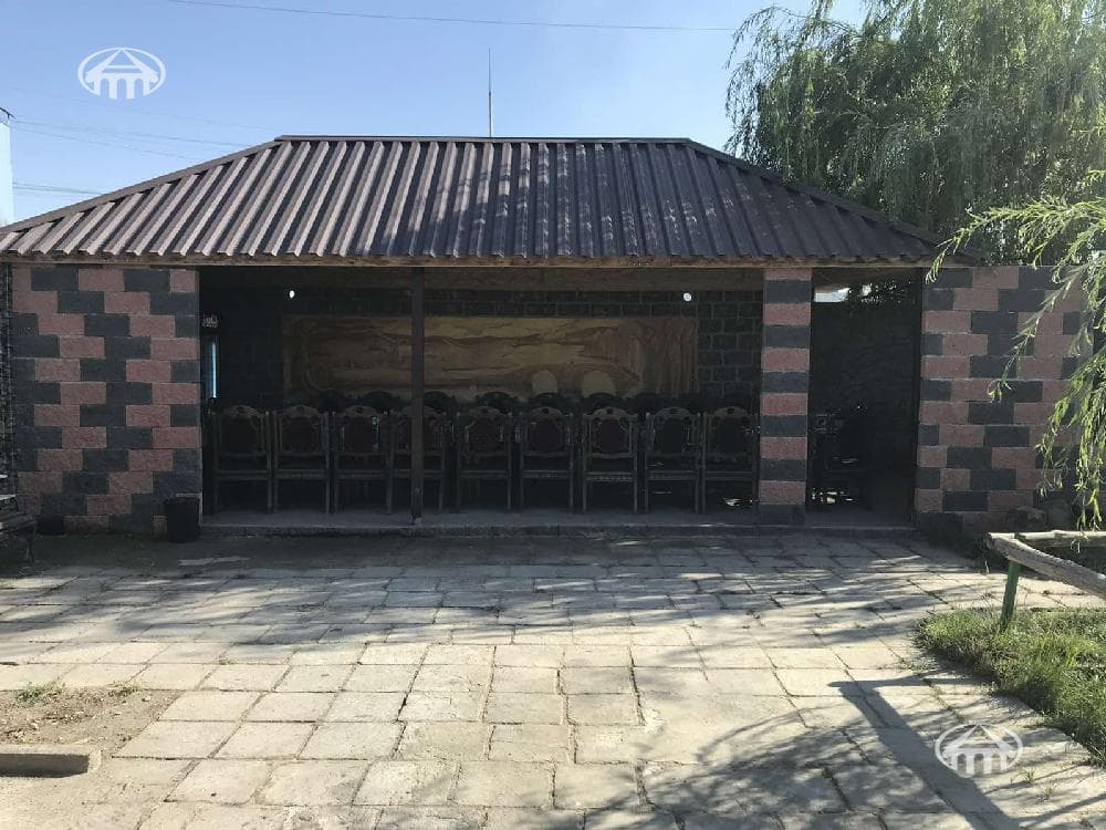 Այլ · 130 մ² · Արզնի