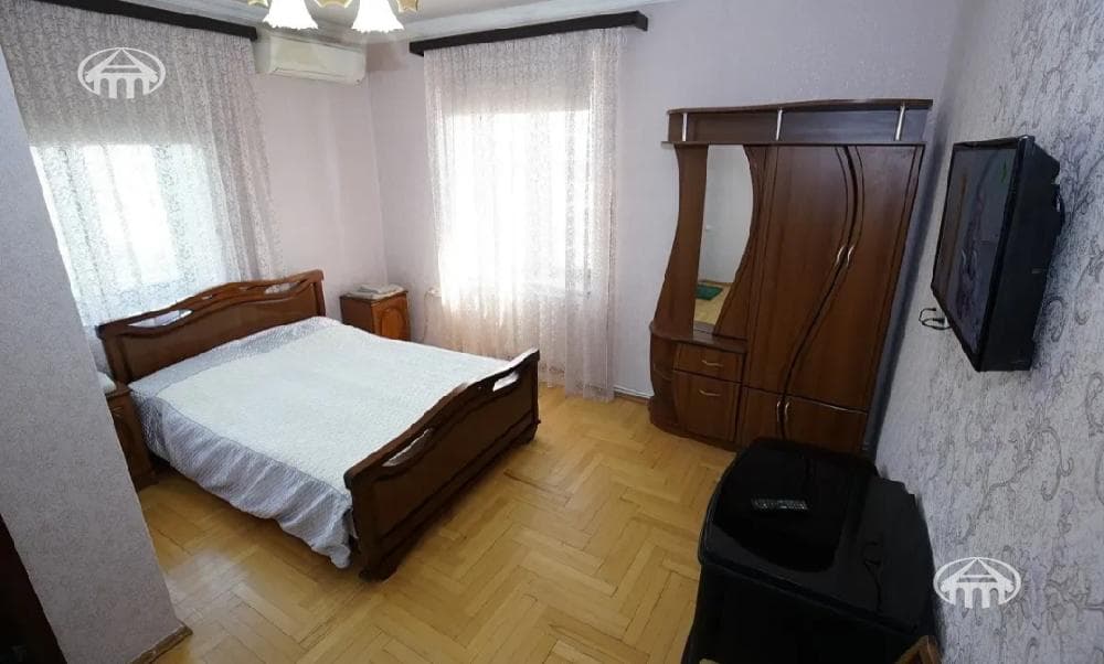 Квартира · 5 комн. · 170 м² · Кентрон