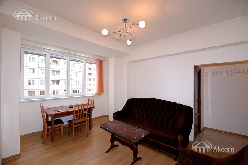 Квартира · 1 комн. · 42 м² · Арабкир