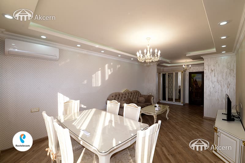 Квартира · 3 комн. · 92 м² · Кентрон