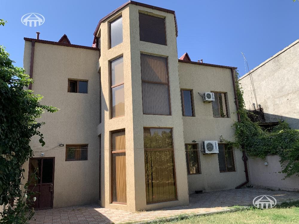 Քոթեջ · 328 մ² · Մալաթիա-Սեբաստիա