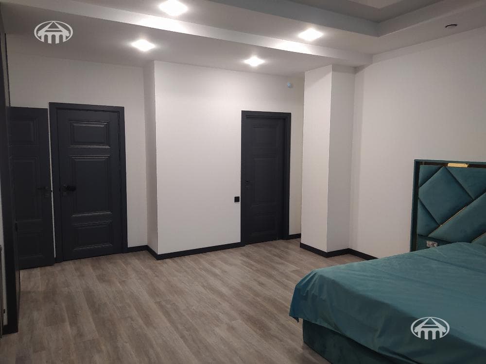 Mansion · 6 rooms · 198 m² · Kanaker-Zeytun