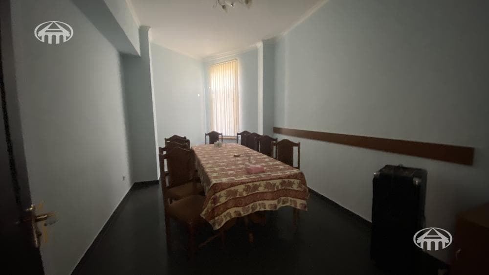 Ресторан · 359,7 м² · Гетап