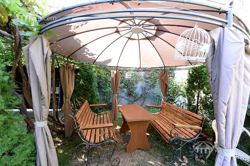 House · 5 rooms · 259 m² · Arabkir — photo 46 / 46