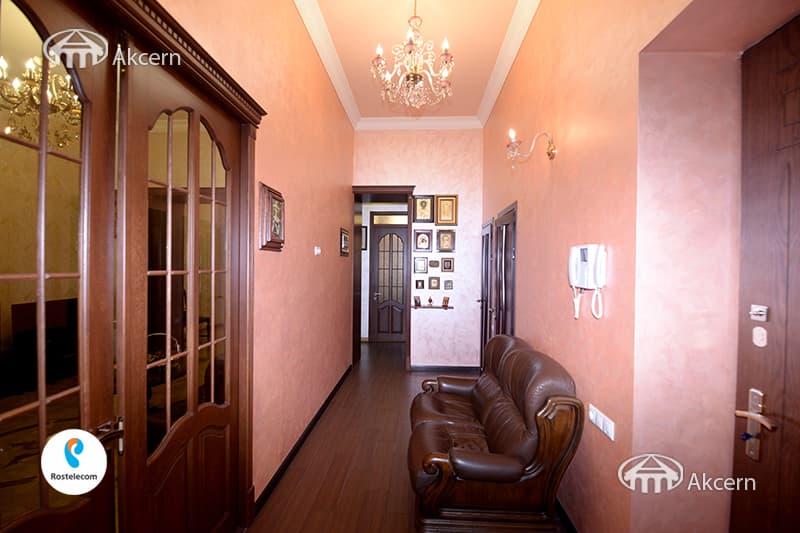 Квартира · 5 комн. · 120 м² · Кентрон