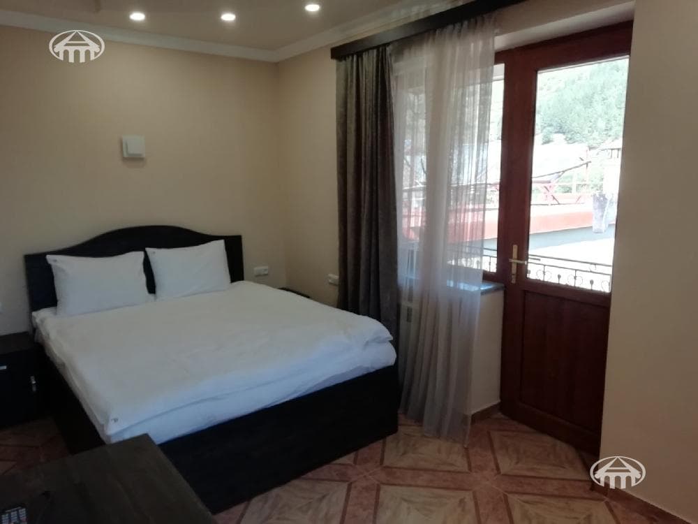 Hotel · 1,366 m² · Tsaghkadzor