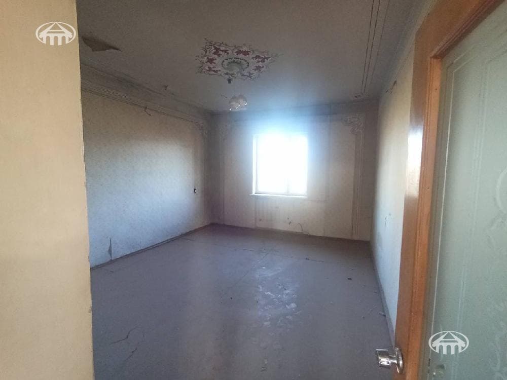 Особняк · 6 комн. · 267 м² · Аджапняк