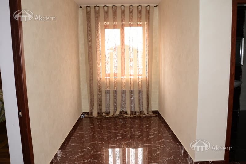 Особняк · 6 комн. · 285 м² · с. Ариндж