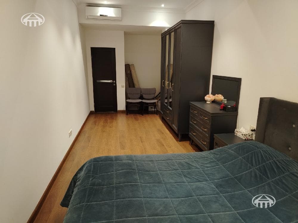 Квартира · 4 комн. · 129 м² · Кентрон