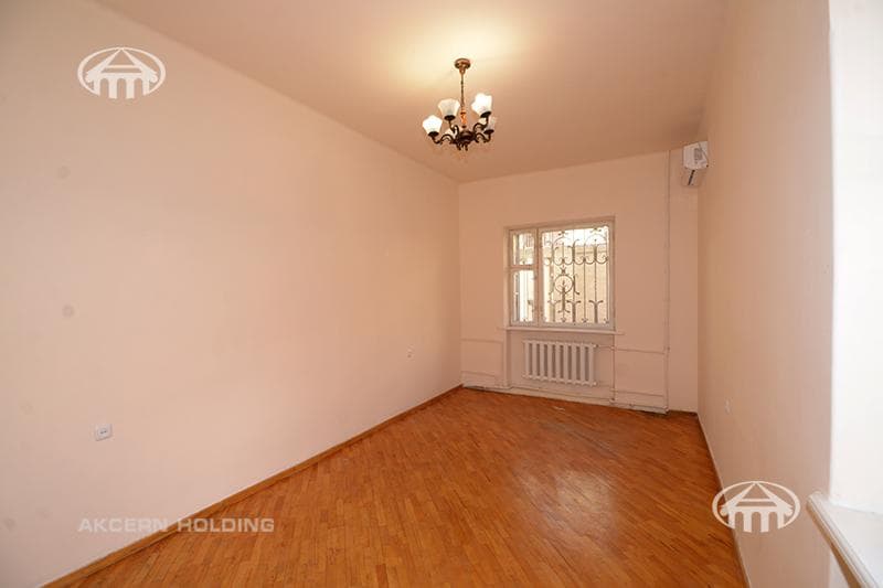 Առանձնատուն · 7 սեն. · 540 մ² · Աջափնյակ