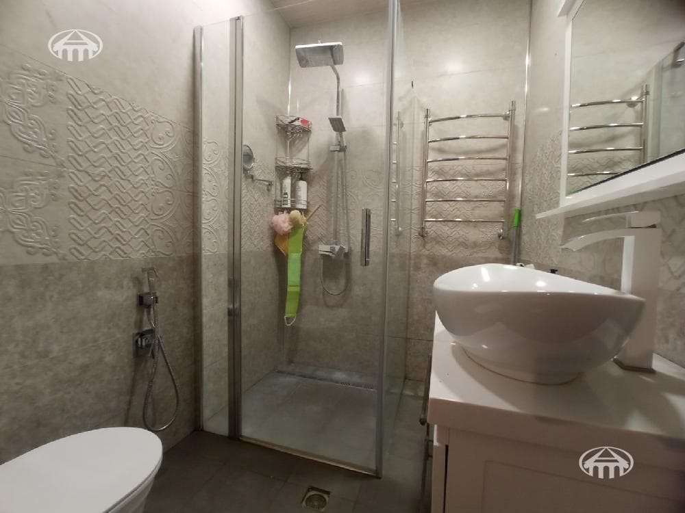 Особняк · 5 комн. · 425 м² · Эребуни