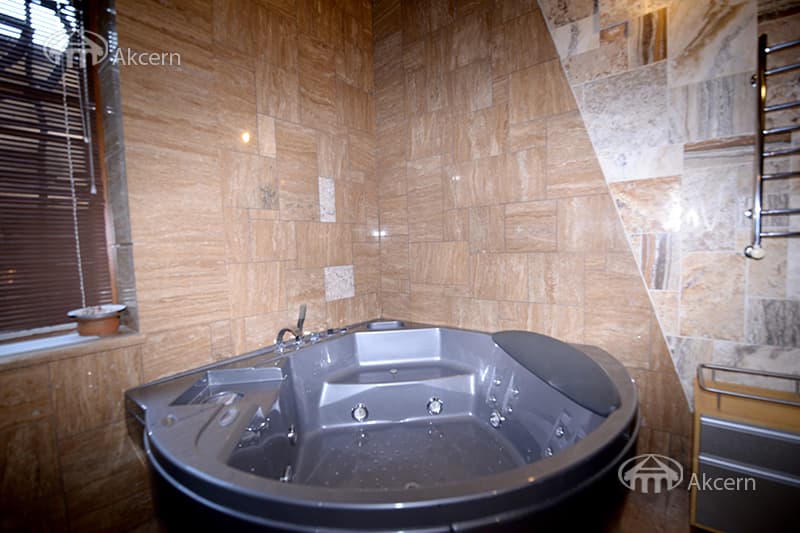 Особняк · 5 комн. · 270 м² · Канакер-Зейтун