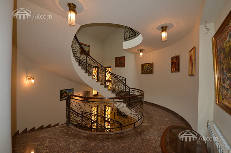 Առանձնատուն · 5 սեն. · 745 մ² · Արաբկիր