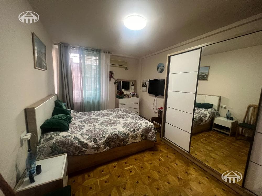 Квартира · 3 комн. · 86 м² · Кентрон