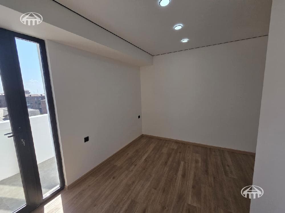Apartment · 2 rooms · 46 m² · Arabkir — photo 10 / 14