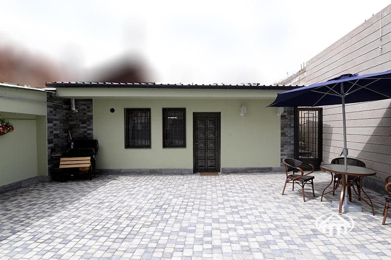 Дом · 3 комн. · 74 м² · Кентрон