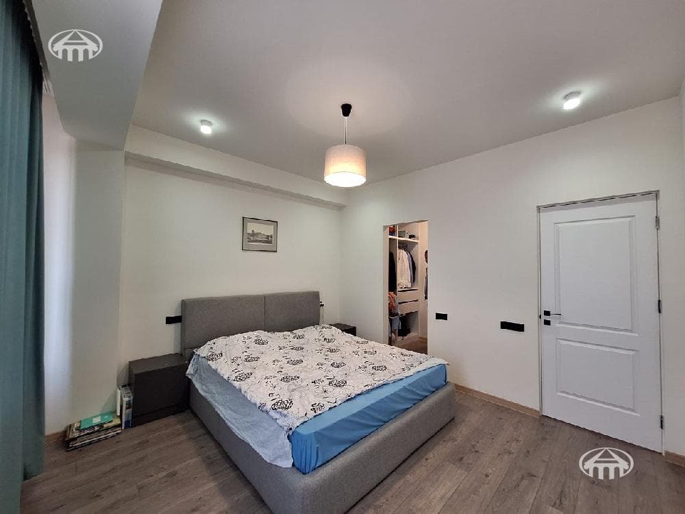 Особняк · 5 комн. · 380 м² · Ариндж