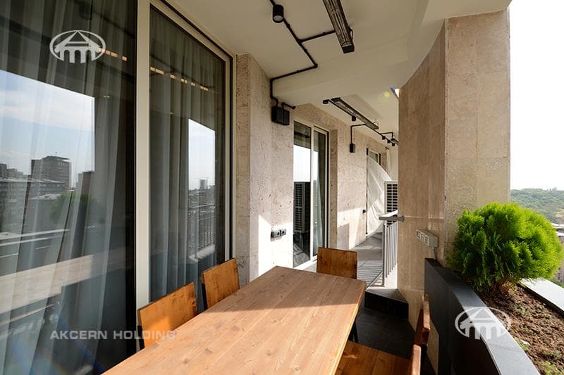 Квартира · 3 комн. · 119 м² · Арабкир
