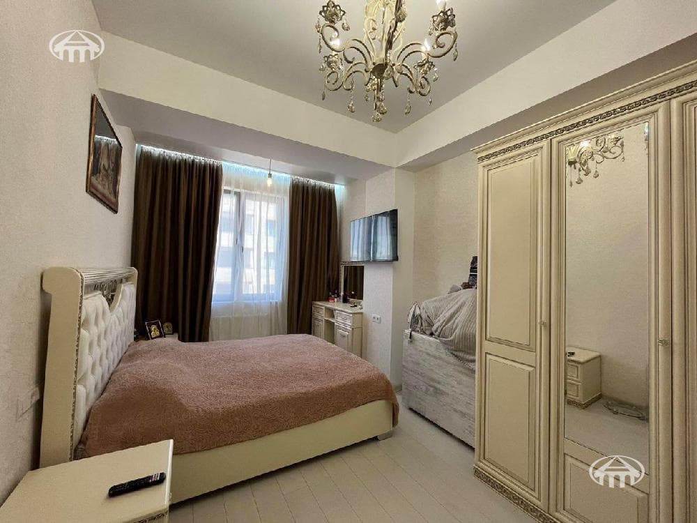 Apartment · 3 rooms · 96 m² · Arabkir