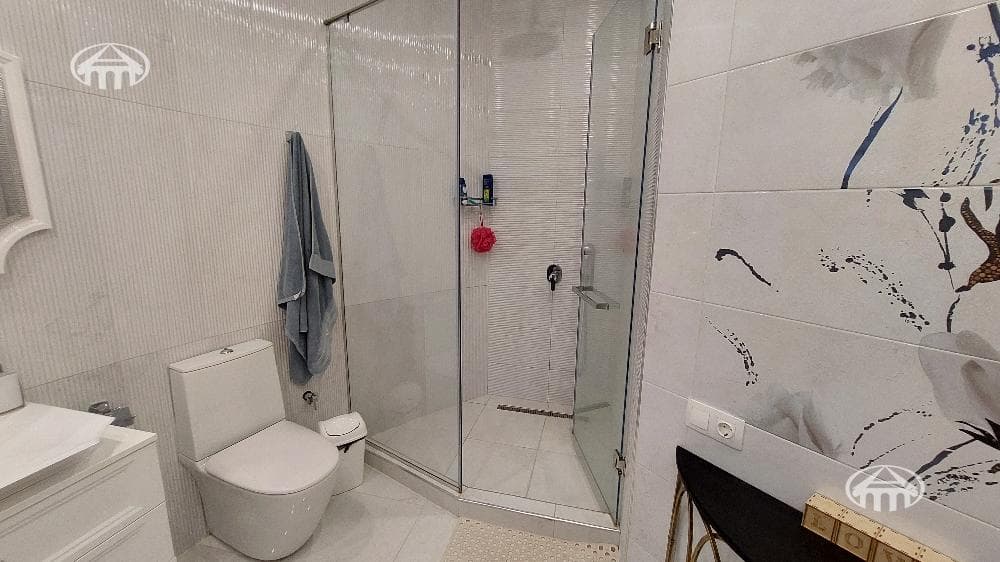 Mansion · 5 rooms · 600 m² · Davtashen