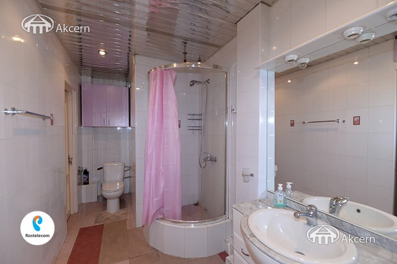Apartment · 2 rooms · 62 m² · Kentron