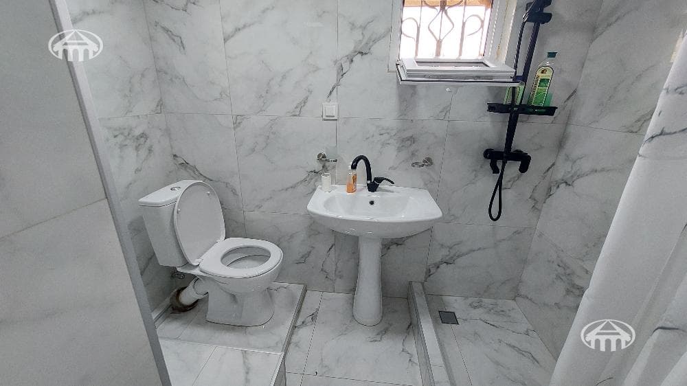 Загородный дом · 4 комн. · 150 м² · с. Аргел
