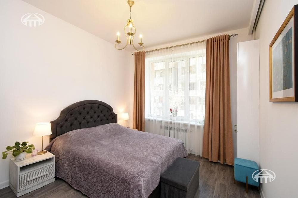Apartment · 2 rooms · 60 m² · Kentron