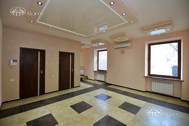 Магазин · 38 м² · Кентрон