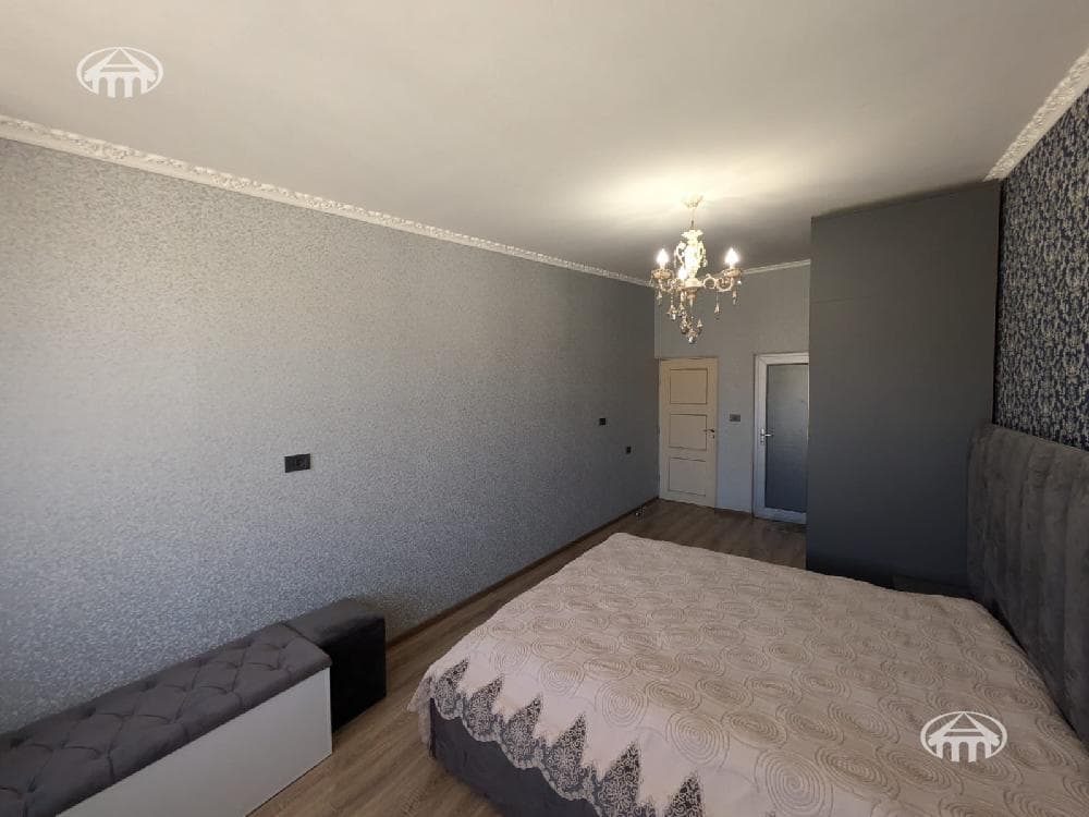 Квартира · 4 комн. · 134 м² · Кентрон